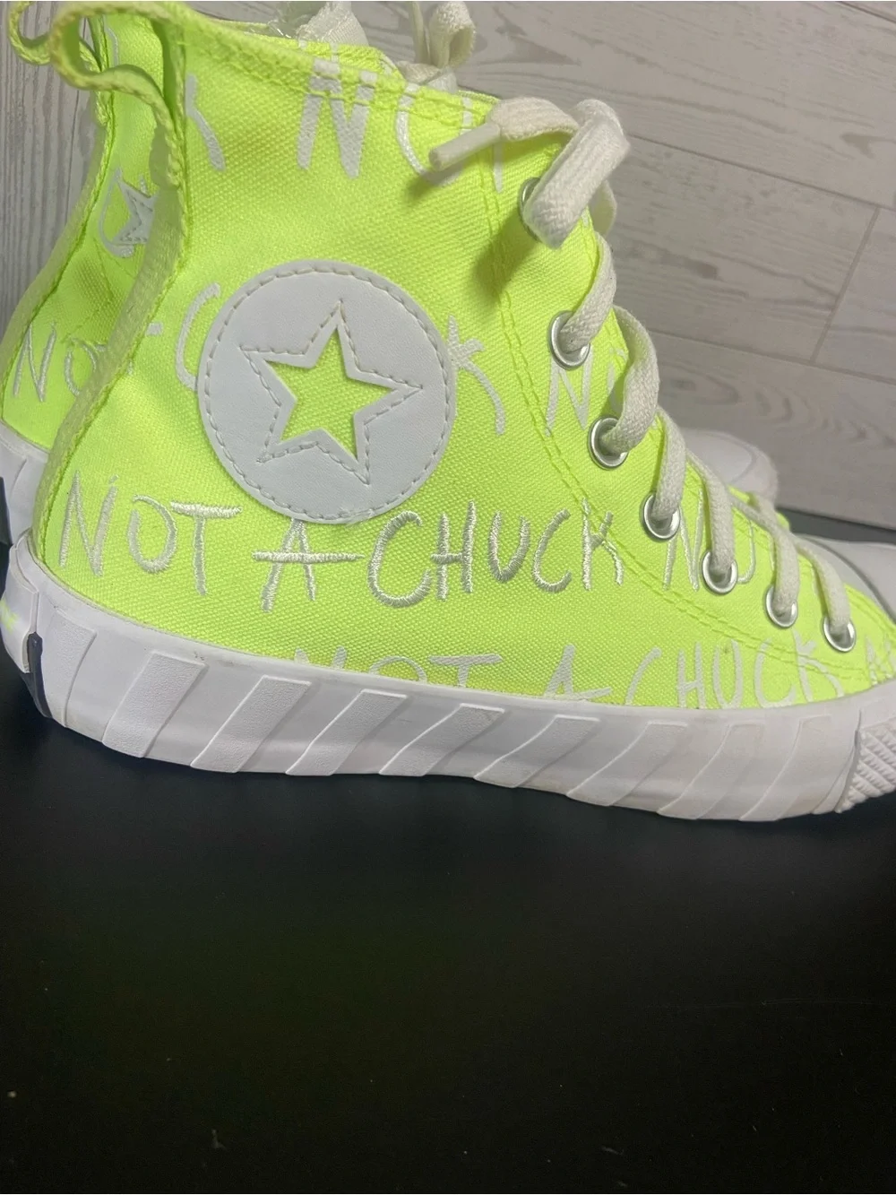Converse UNT1TL3D Hi “Not A Chuck” Volt Neon Yellow High Top Kids Size 6